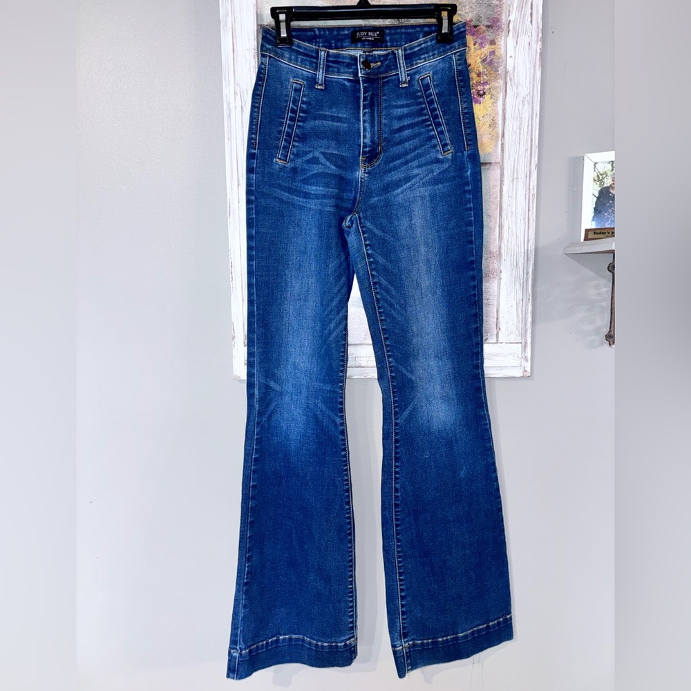 Judy Blue Mid Rise Flare Jeans Stretch Size 3/26 Whisking